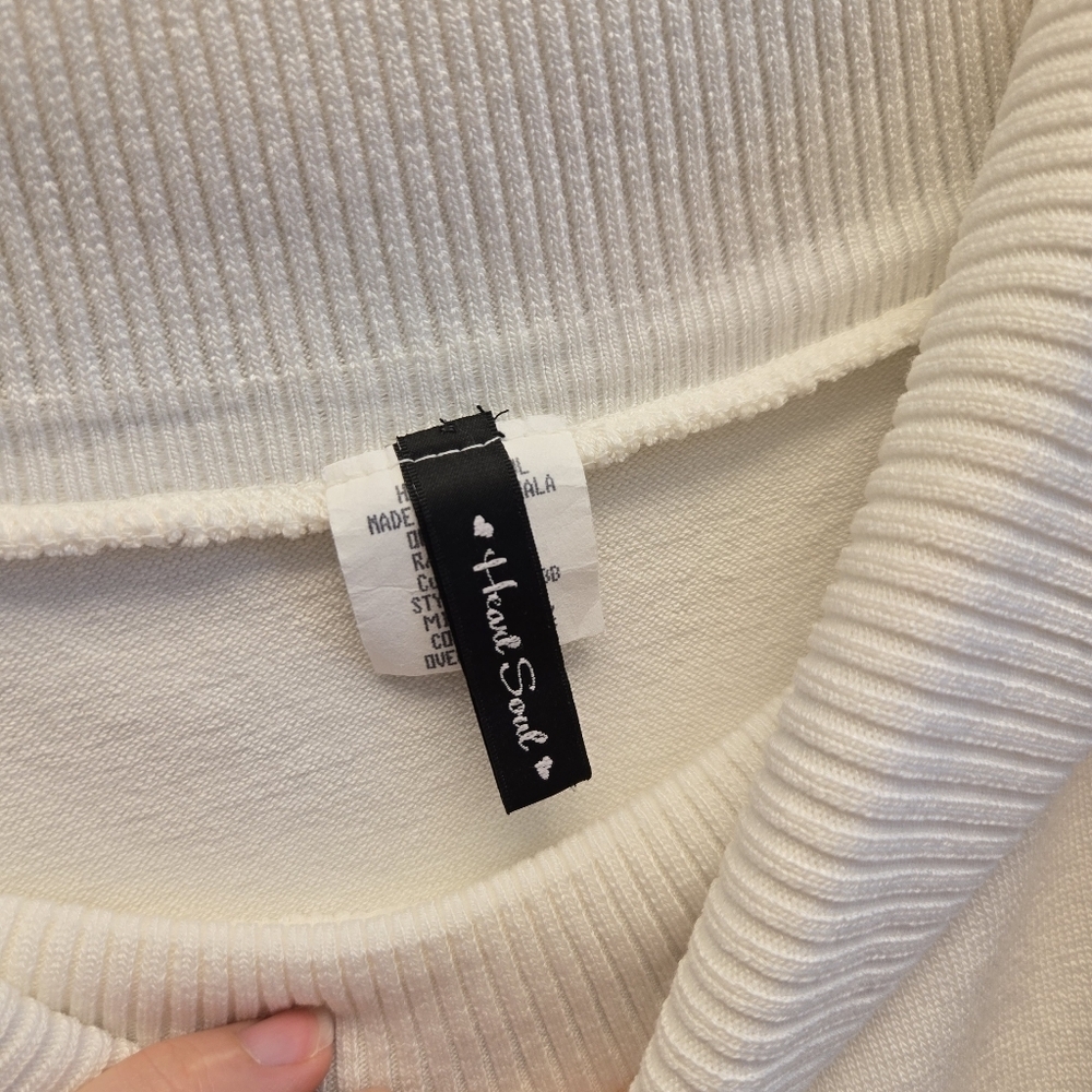 Heart Soul Medium Vintage Y2K Knit Off Shoulder Sweater White Black - Picture 6 of 8